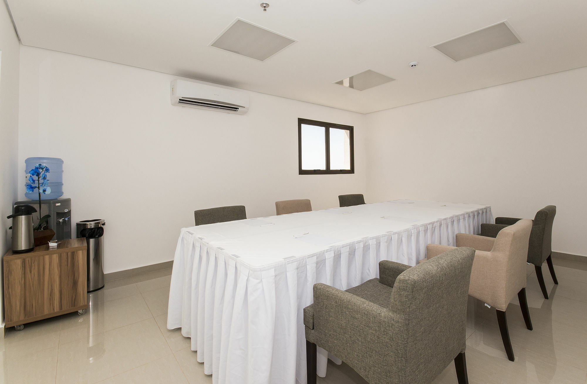 Comfort Hotel Cuiaba Exterior photo