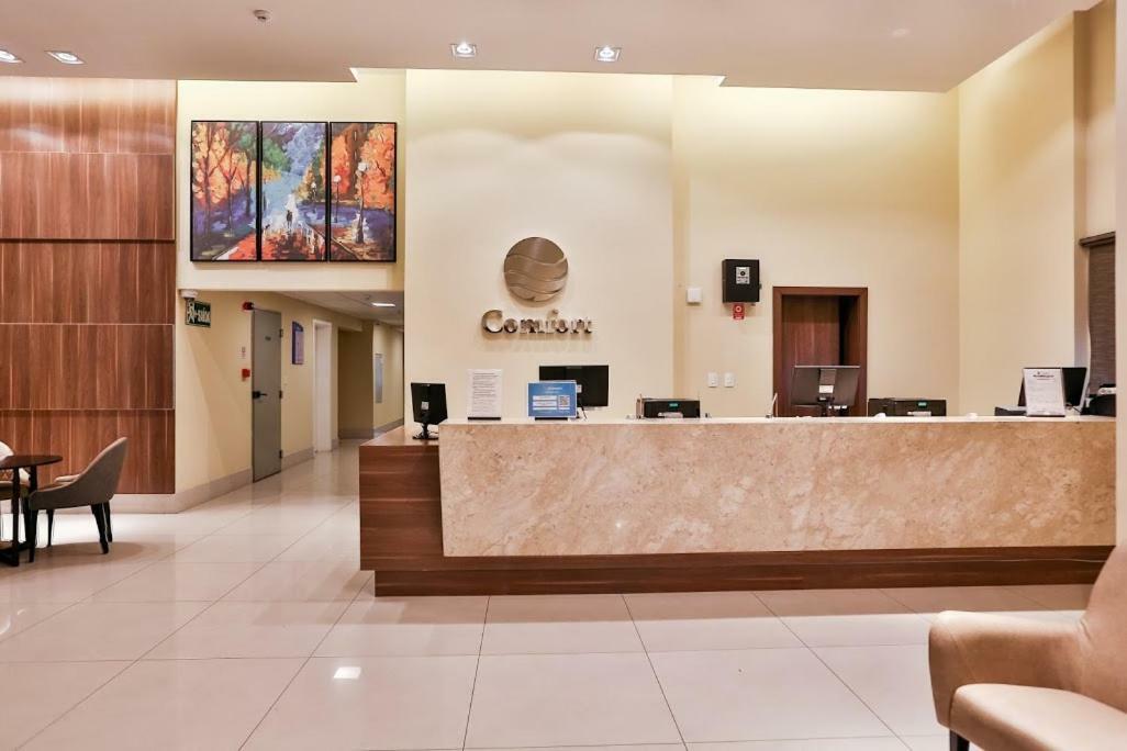 Comfort Hotel Cuiaba Exterior photo