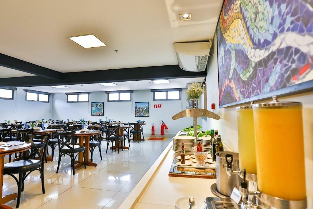 Comfort Hotel Cuiaba Exterior photo